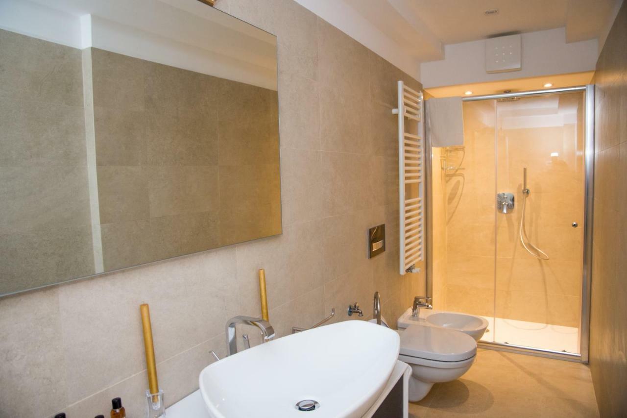 Residenza Romantica Riva del Garda Dış mekan fotoğraf
