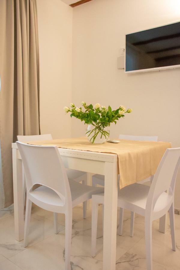 Residenza Romantica Riva del Garda Dış mekan fotoğraf